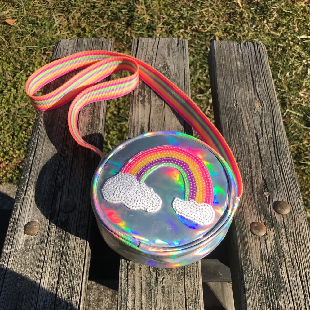 Meet your Posher, Mave